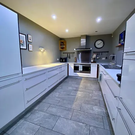 Apartment Cosy, Spacieux & Moderne - 95m2 *
